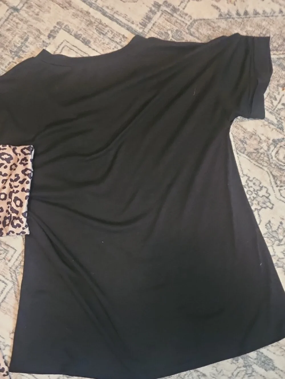 Womens Large Miholl Black Top with Leopard Pocket + Leopard Print Top..Like New - Picture 10 of 10